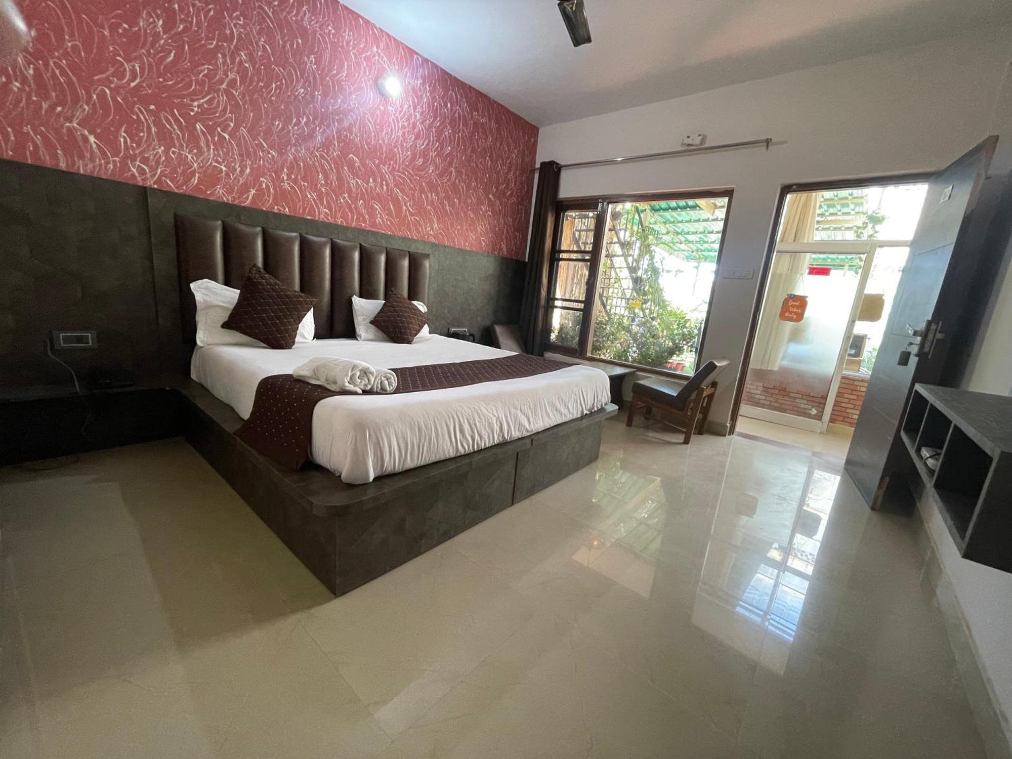 The Panda Hotel Dharamshala Exterior photo