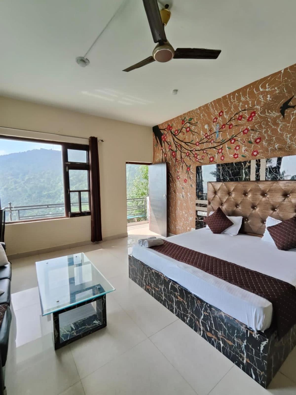 The Panda Hotel Dharamshala Exterior photo